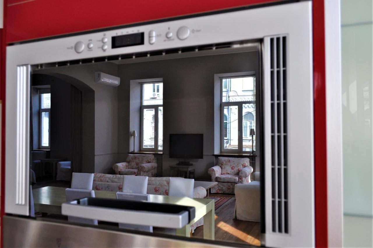 Great 144 Sq.M. Apartment In The Center Of Kiev Extérieur photo